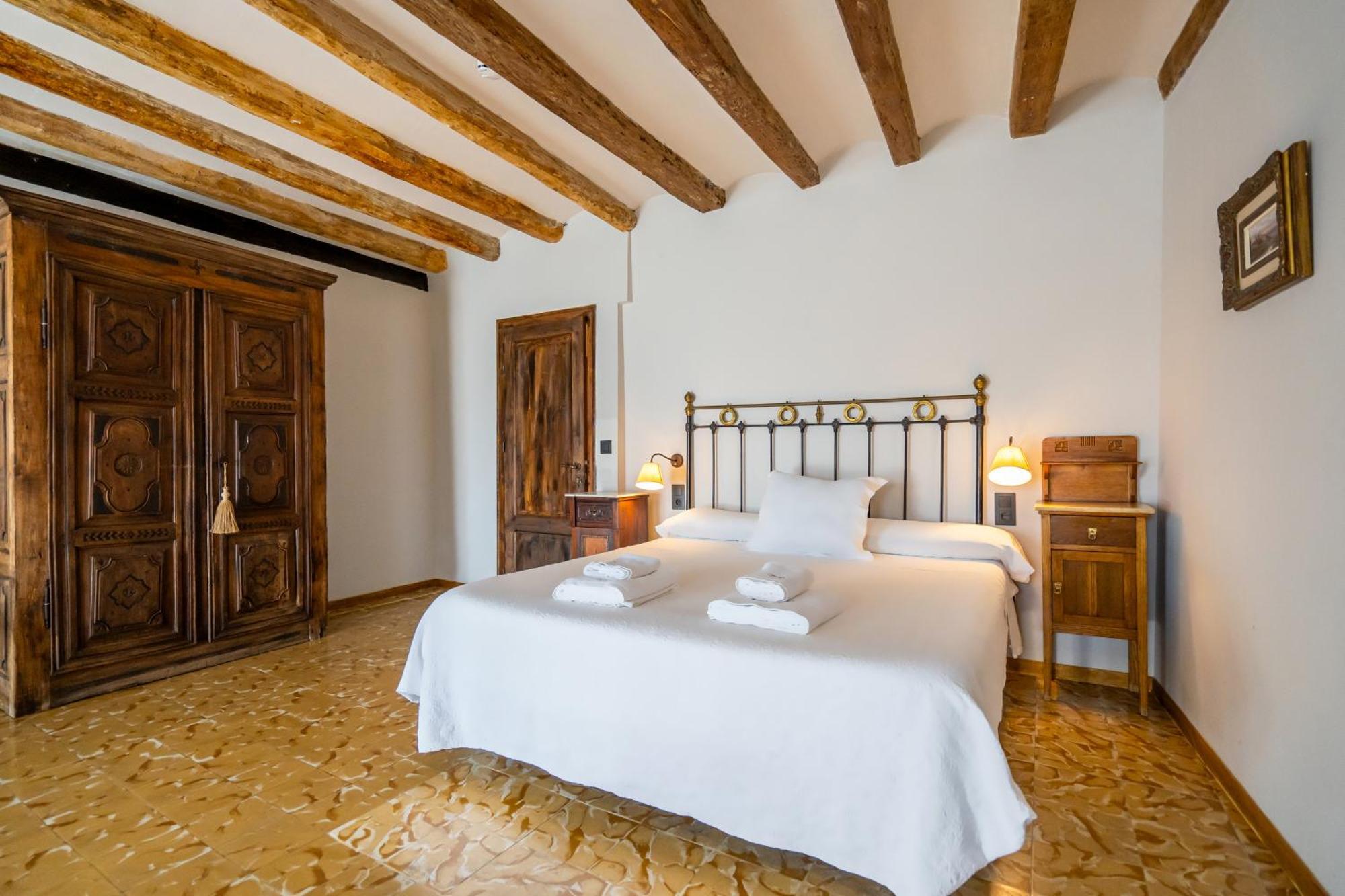 Lo Palauet De La Muralla Balaguer Bagian luar foto