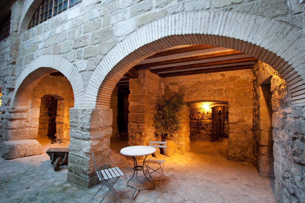 Lo Palauet De La Muralla Balaguer Bagian luar foto