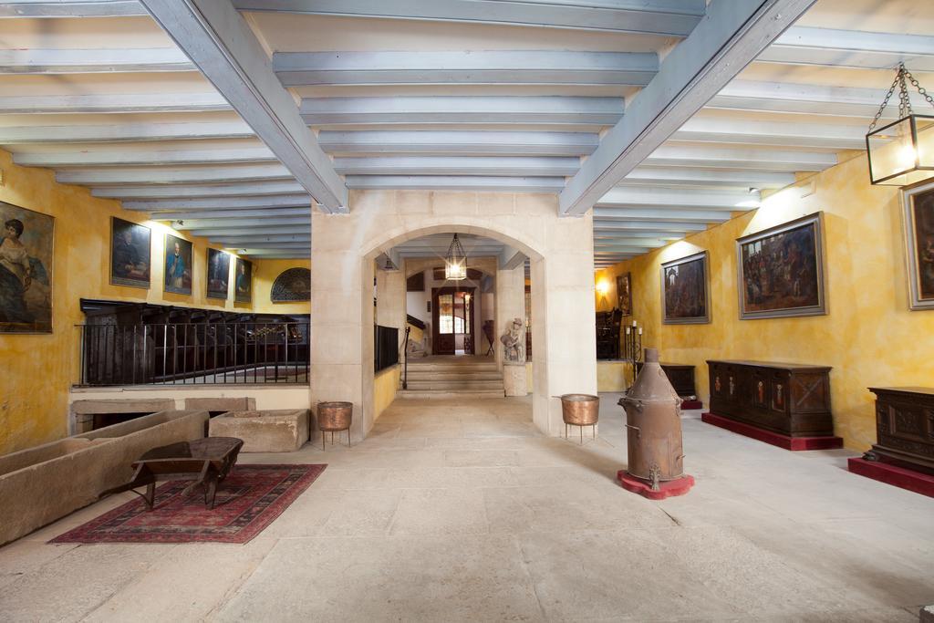 Lo Palauet De La Muralla Balaguer Bagian luar foto